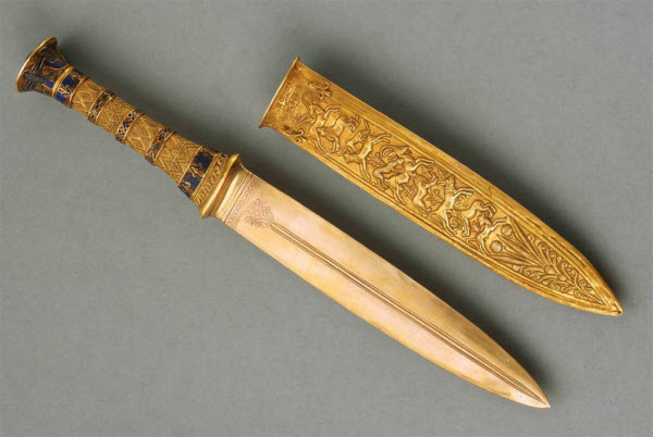 მეცნიერები: ტუტანჰამონის ხმალი არამიწიერი მეტალისგან დამზადდა