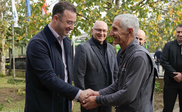 დავით სონღულაშვილი გურიის სატყეო სამსახურის თანამშრომლებს შეხვდა და  სამუშაო პირობებს ადგილზე გაეცნო