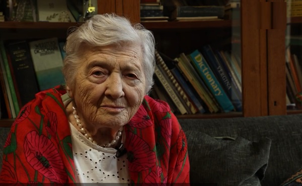 მზექალა შანიძე 100 წლისაა