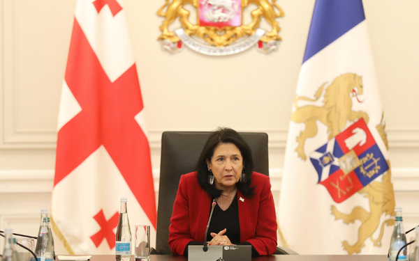 ​ვაჟა გაფრინდაშვილისთვის პატიმრობის შეფარდებასთან დაკავშირებით პრეზიდენტმა დიპლომატიურ კორპუსთან საგანგებო შეხვედრა მოიწვია