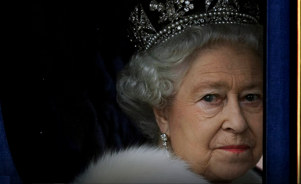 ბრიტანეთის დედოფლის სამეფო ძვირფასეულობა | გალერეა
