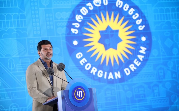 ახალგაზრდა კაცი ვარ, არ მეზარება შრომა, რადგან რასაც ვაკეთებ, ვაკეთებ ჩემი ქალაქისთვის - კახა კალაძე